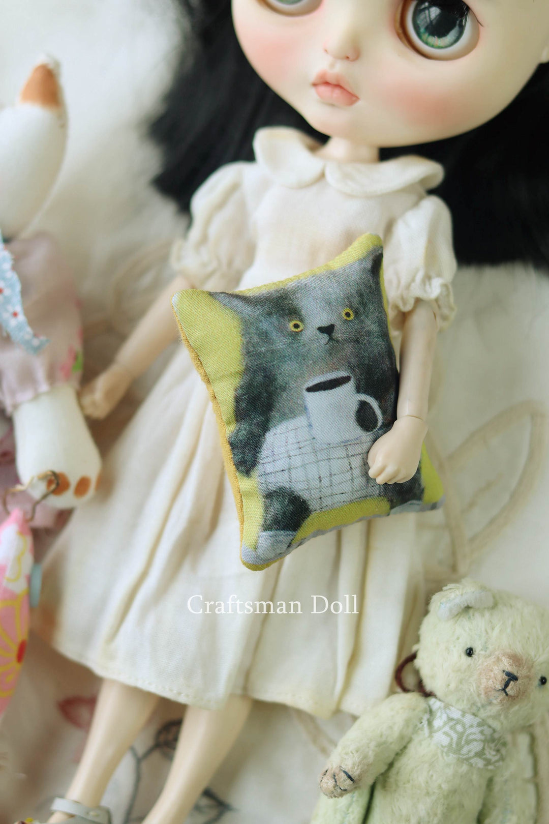 Blythe Pillow/B660/