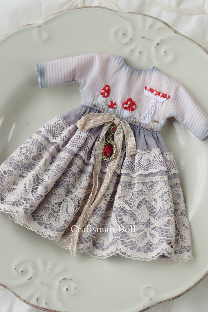 Blythe Clothes/Blythe Dress/B701/
