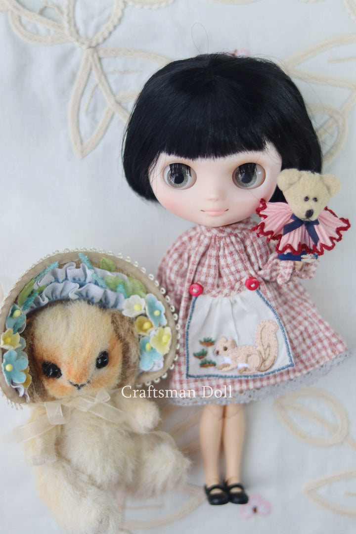 Blythe Glove Doll/B57/