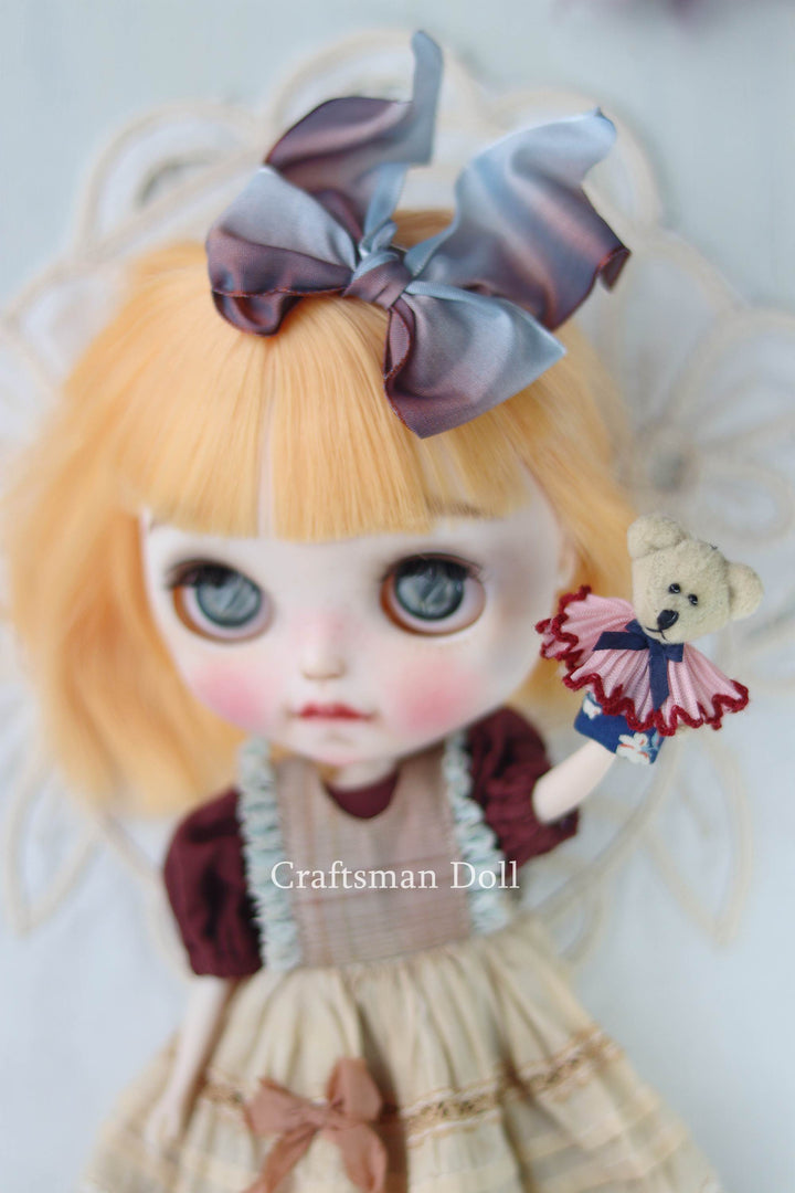Blythe Glove Doll/B57/