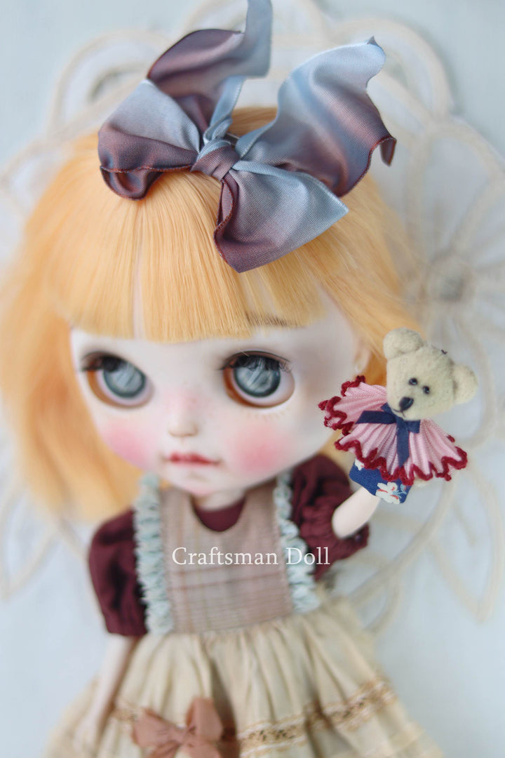 Blythe Glove Doll/B57/