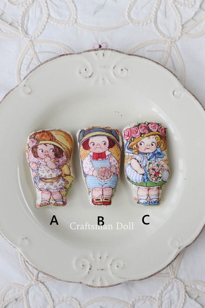 Blythe Pillow/B141/