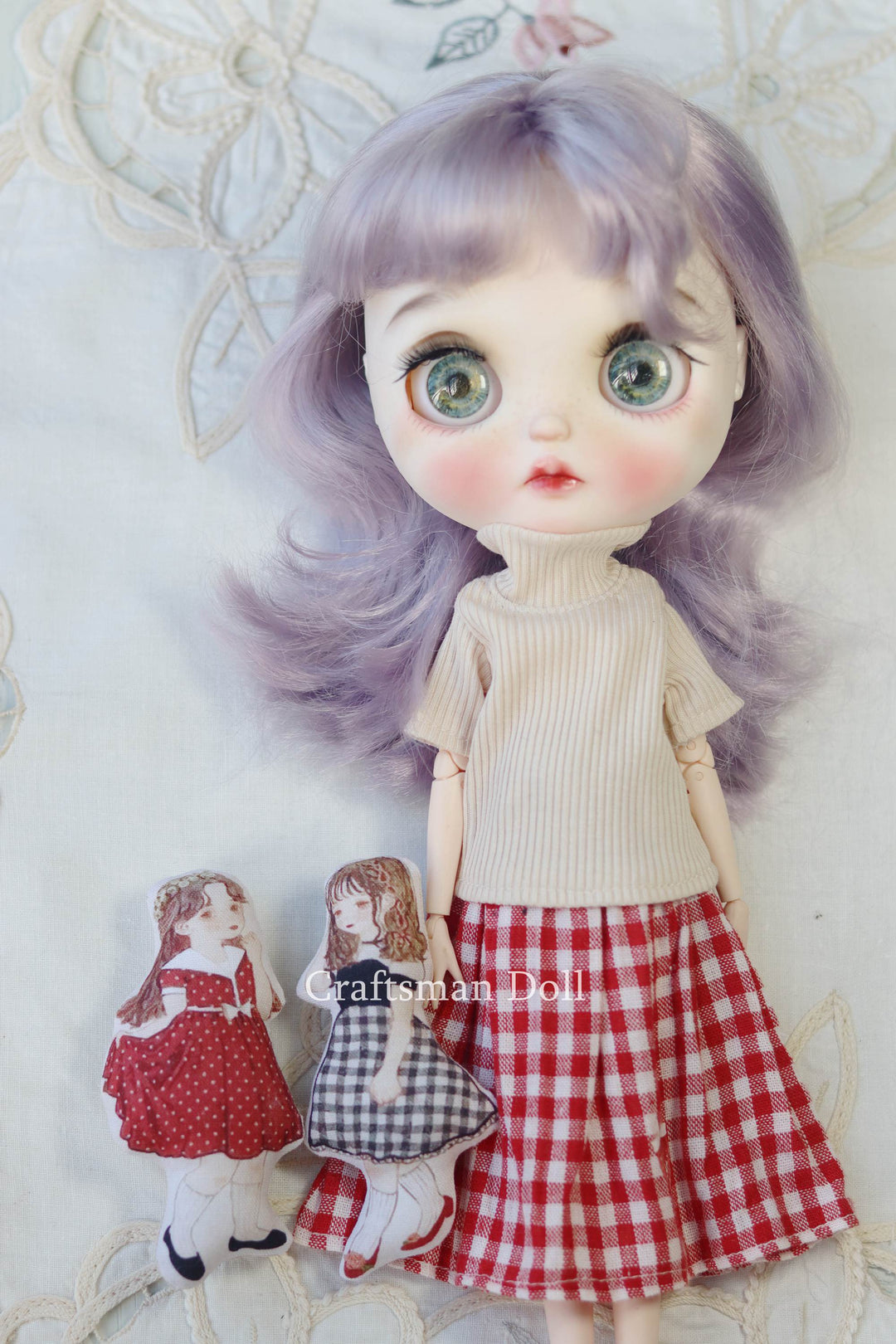 Blythe Pillow/B146/