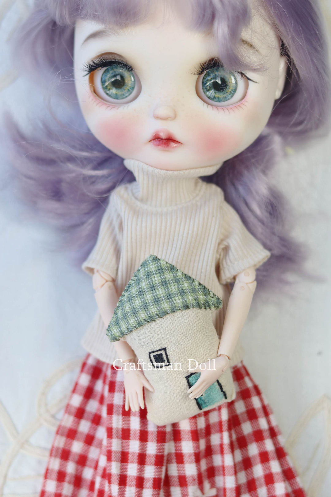 Blythe Pillow/B143/