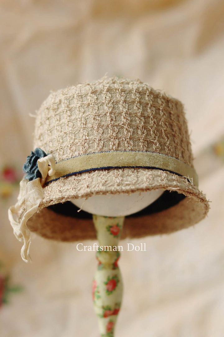 Blythe Hat/cloche hat/B1153/
